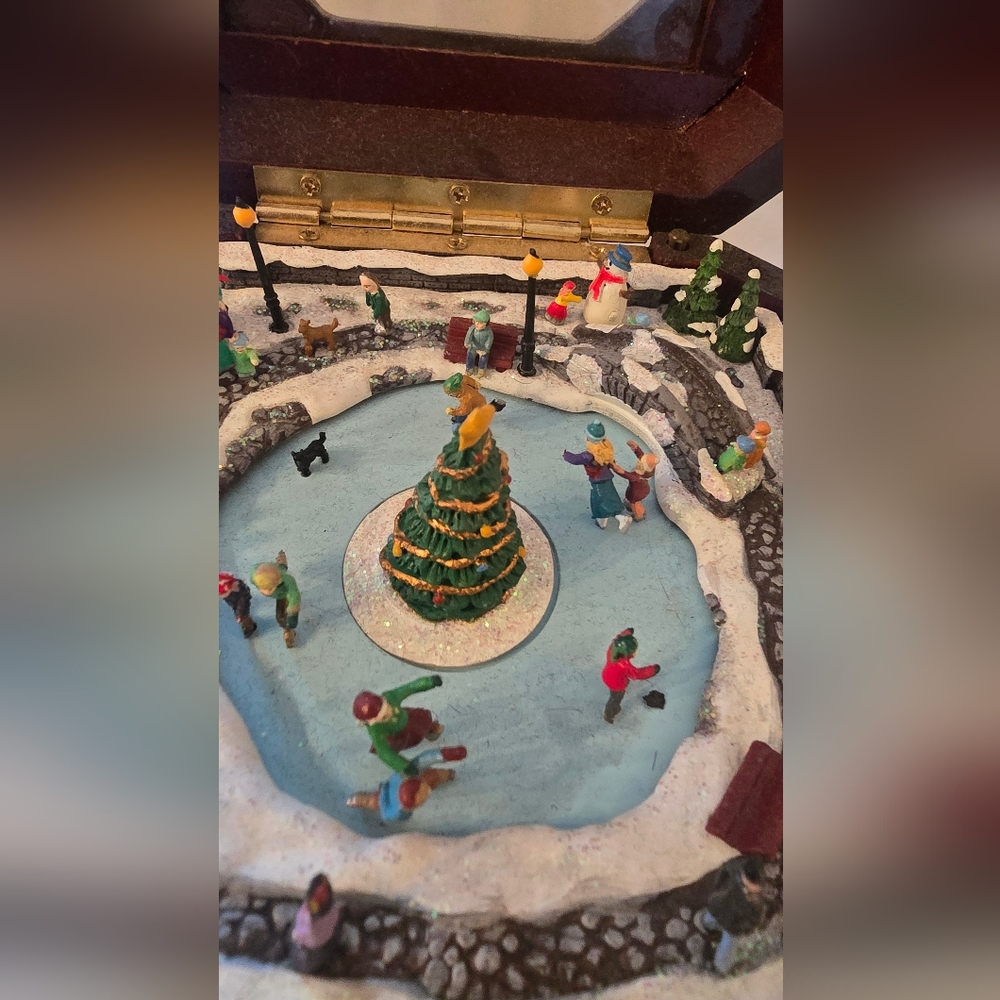 Original Classics Music Box